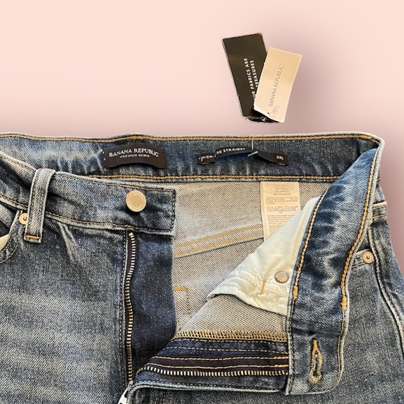 Banana Republic Faded Denim Jeans - Picture 3 of 3